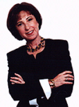 Photo of Leslie Glass